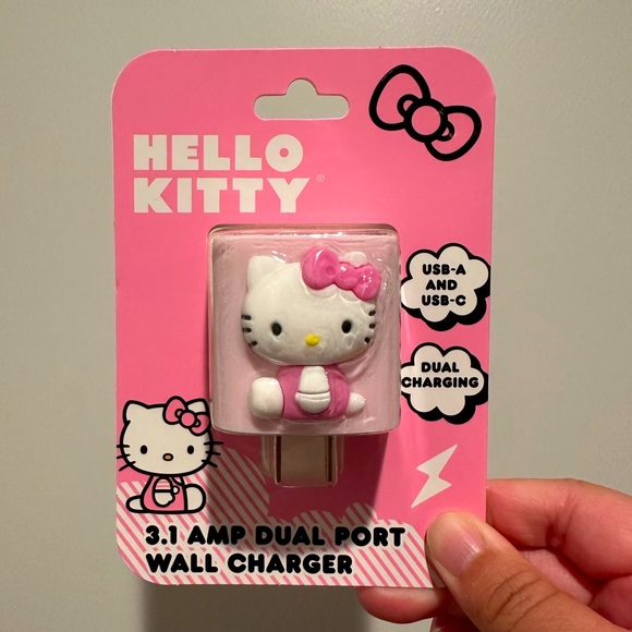 Hello Kitty Pink Dual Port Wall Charger - Picture 1 of 2